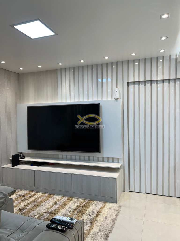 Apartamento em Praia Grande, no bairro Canto do Forte