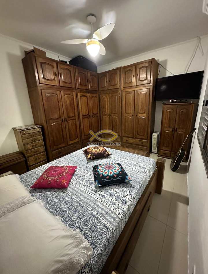 Casa em Praia Grande, no bairro Guilhermina