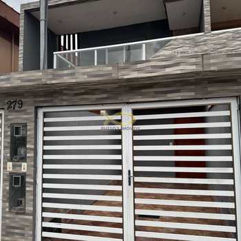 Casa de Condomínio em Praia Grande, bairro Ribeirópolis