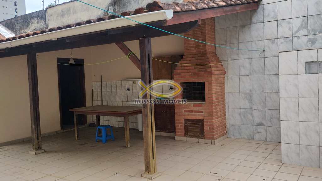 Casa em Praia Grande, no bairro Guilhermina