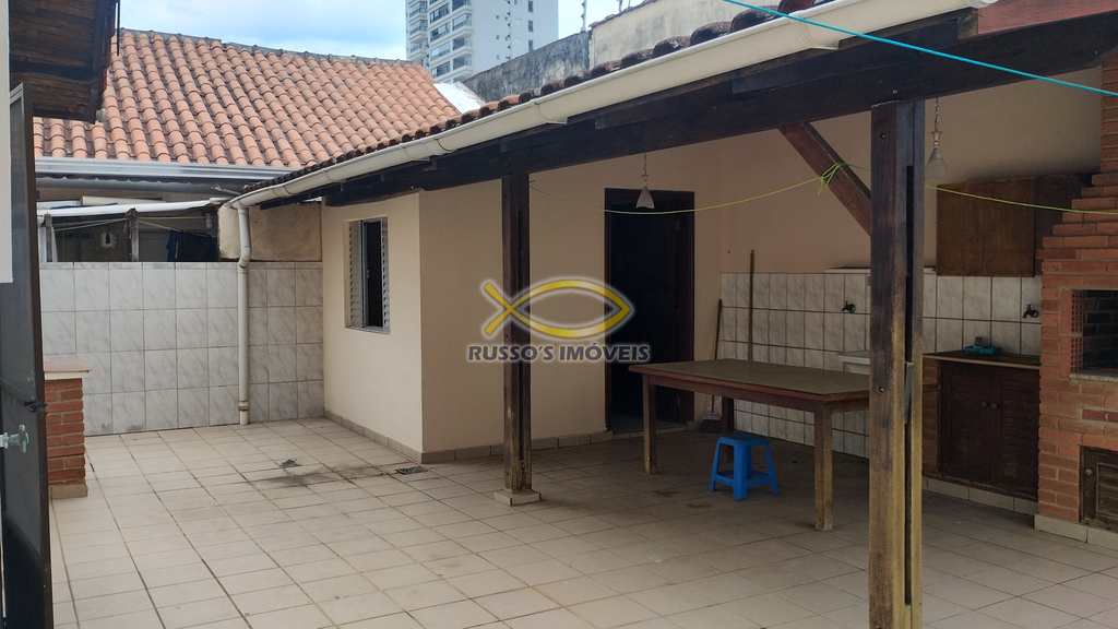 Casa em Praia Grande, no bairro Guilhermina