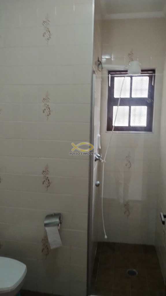 Casa em Praia Grande, no bairro Guilhermina