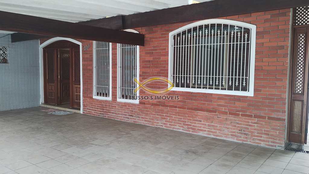 Casa em Praia Grande, no bairro Guilhermina