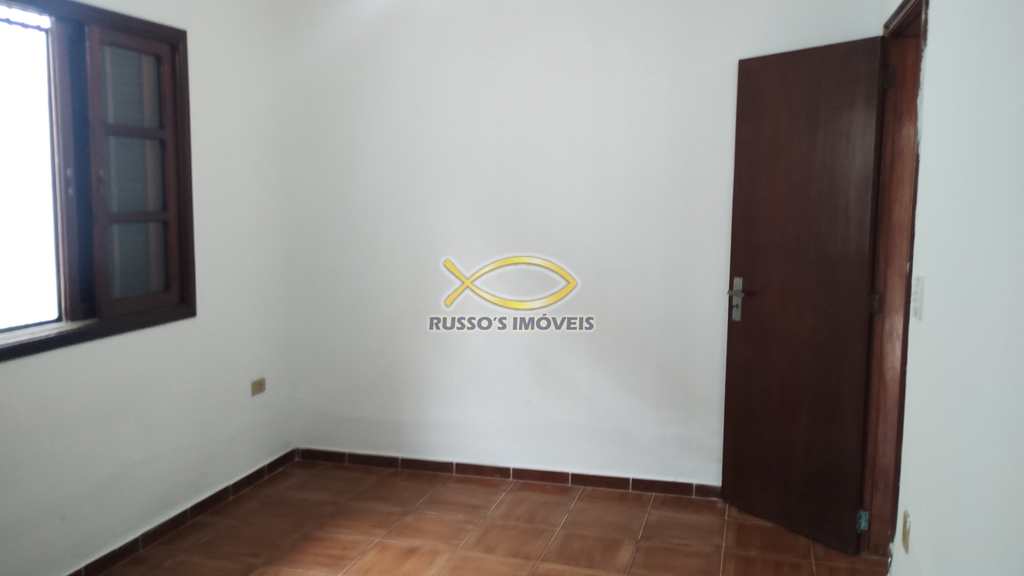 Casa em Praia Grande, no bairro Guilhermina