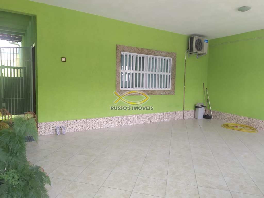 Sobrado em Praia Grande, no bairro Guilhermina