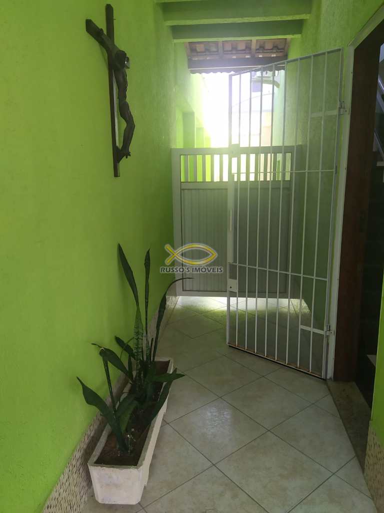 Sobrado em Praia Grande, no bairro Guilhermina