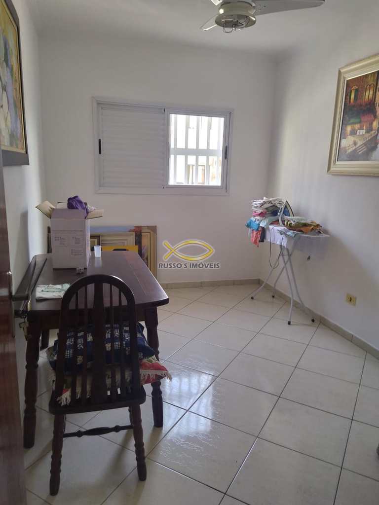 Sobrado em Praia Grande, no bairro Guilhermina
