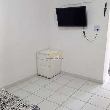 Kitnet em Praia Grande, bairro Guilhermina