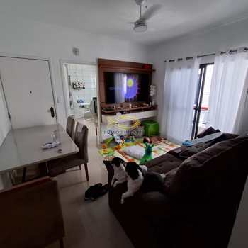 Apartamento em Praia Grande, bairro Guilhermina