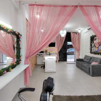 Casa em Praia Grande, bairro Guilhermina