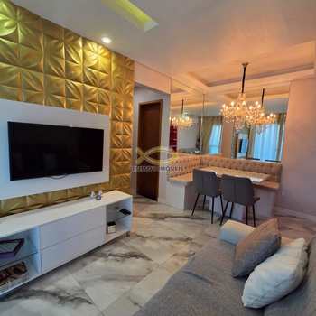 Apartamento em Praia Grande, bairro Guilhermina