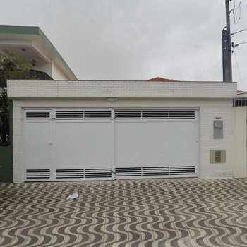 Casa em Praia Grande, bairro Boqueirão