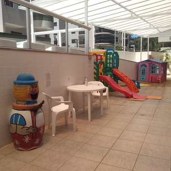 Apartamento em Praia Grande, bairro Canto do Forte