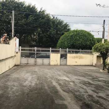 Casa em Praia Grande, bairro Maracanã