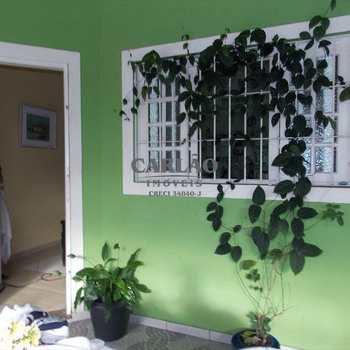 Casa em Mongaguá, bairro Jussara