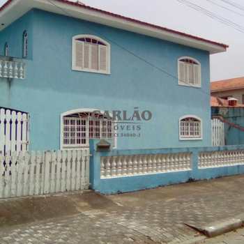 Sobrado em Mongaguá, bairro Agenor de Campos