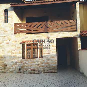 Sobrado em Itanhaém, bairro Suarão