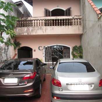 Sobrado em Mongaguá, bairro Vila Oceanopolis