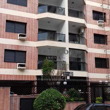 Apartamento em Praia Grande, bairro Canto do Forte