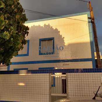 Apartamento em Mongaguá, bairro Centro