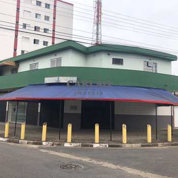 Apartamento em Mongaguá, bairro Agenor de Campos