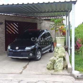 Casa em Mongaguá, bairro Santa Eugênia