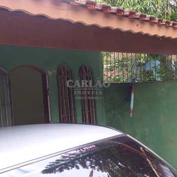 Casa em Mongaguá, bairro Agenor de Campos