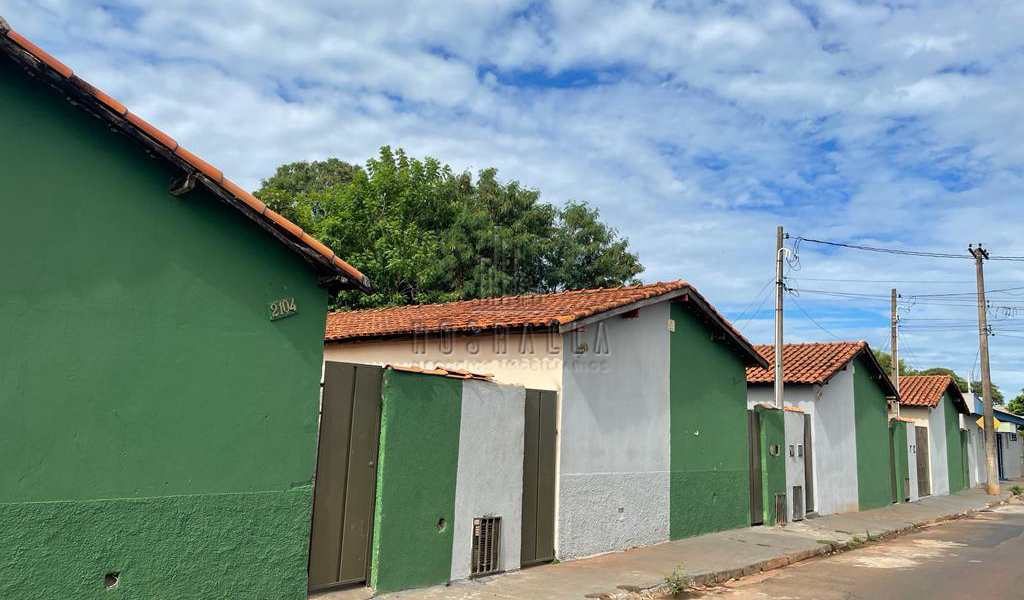 Casa em Jaboticabal, bairro Jardim Perina