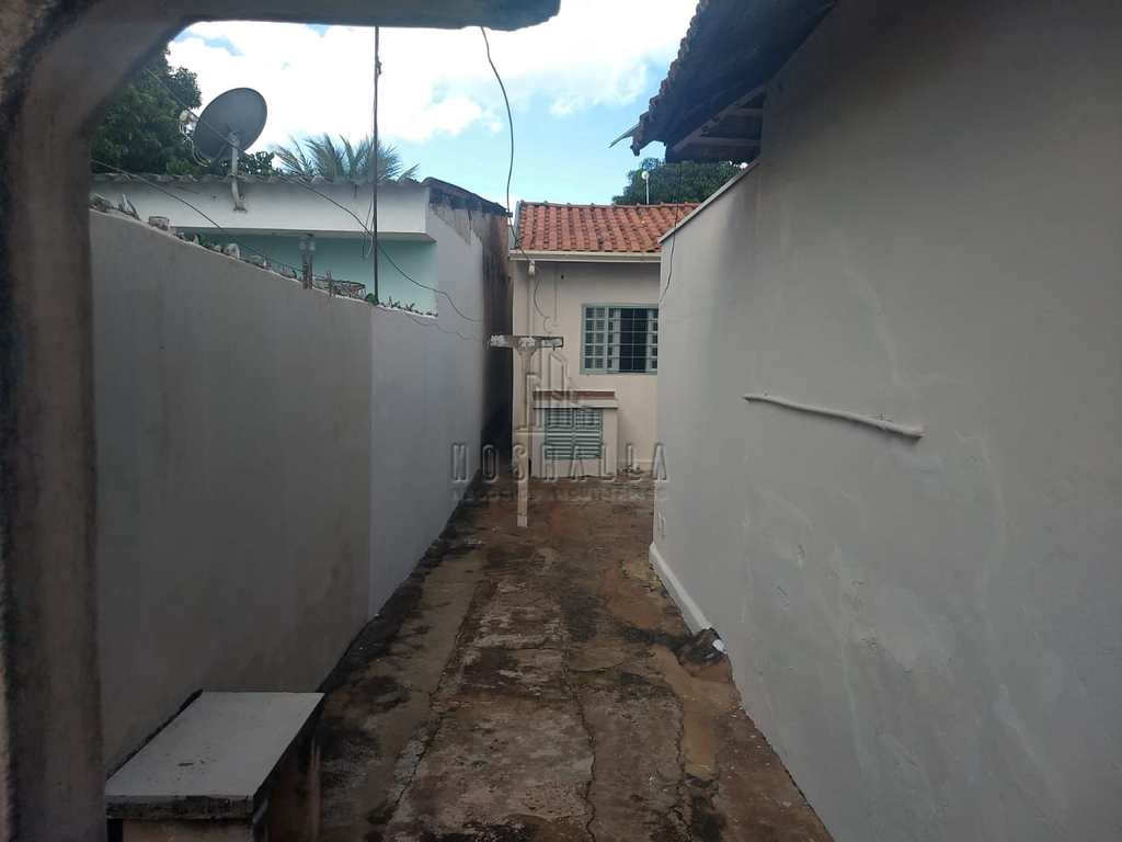 Casa em Jaboticabal, no bairro Vila Santo Antônio