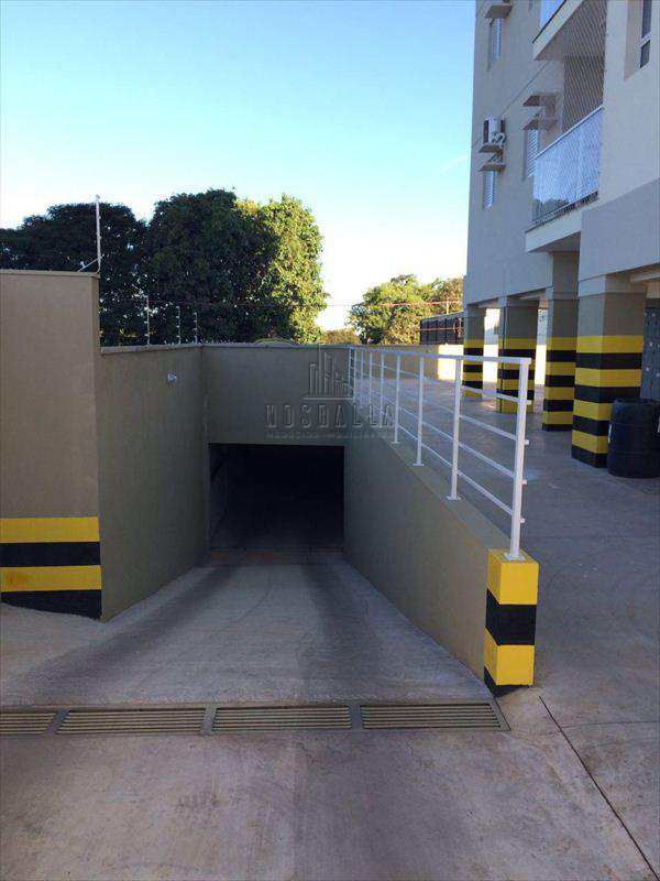 Apartamento em Jaboticabal, no bairro Vila Industrial
