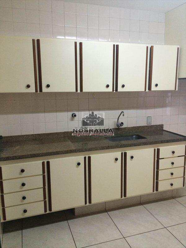 Apartamento em Jaboticabal, no bairro Centro
