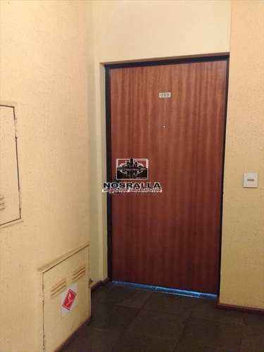 Apartamento, código 445000 em Jaboticabal, bairro Santa Luzia