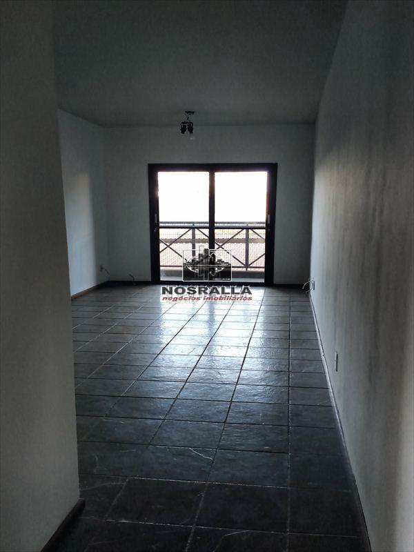 Apartamento em Jaboticabal, no bairro Santa Luzia