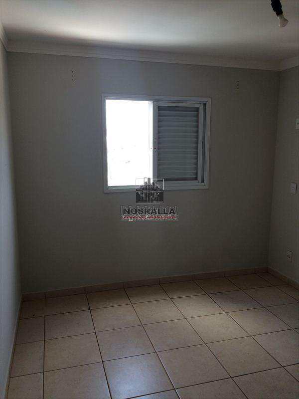 Apartamento em Jaboticabal, no bairro Centro