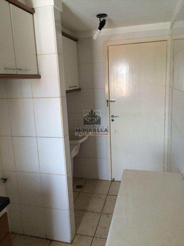 Apartamento em Jaboticabal, no bairro Centro
