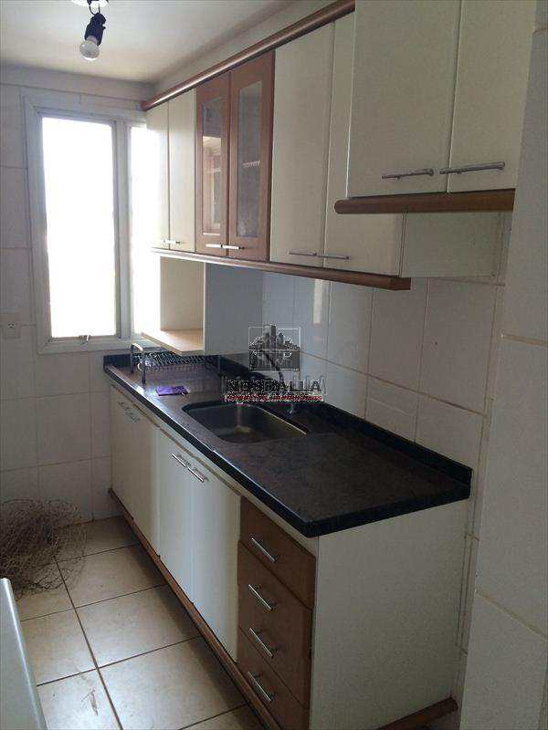 Apartamento em Jaboticabal, no bairro Centro