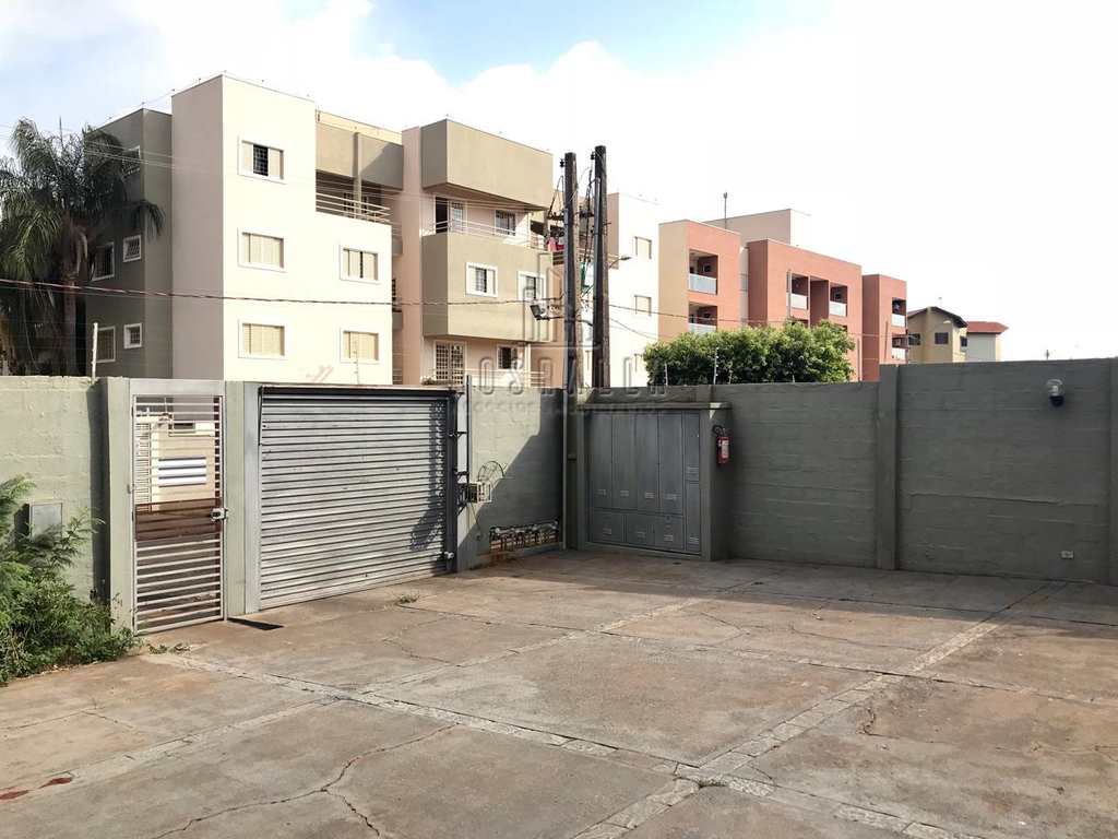 Apartamento em Jaboticabal, no bairro Jardim Nova Aparecida