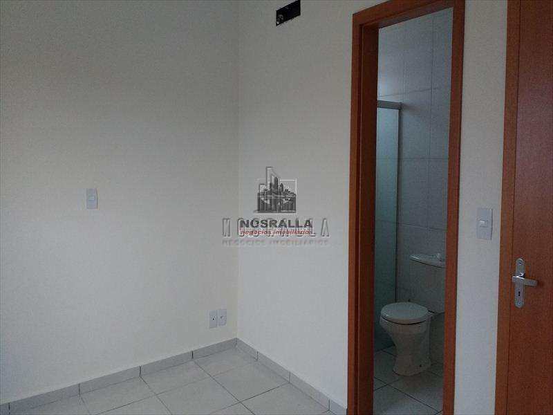 Apartamento em Jaboticabal, no bairro Jardim Tangará
