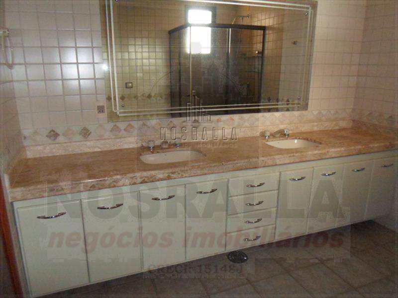 Apartamento em Jaboticabal, no bairro Centro