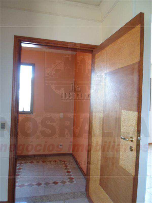 Apartamento em Jaboticabal, no bairro Centro