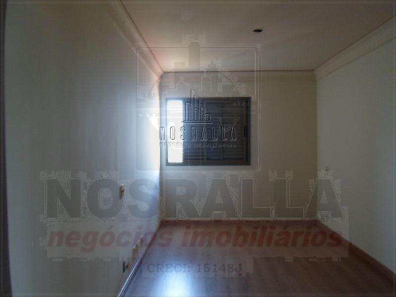 Apartamento em Jaboticabal, no bairro Centro
