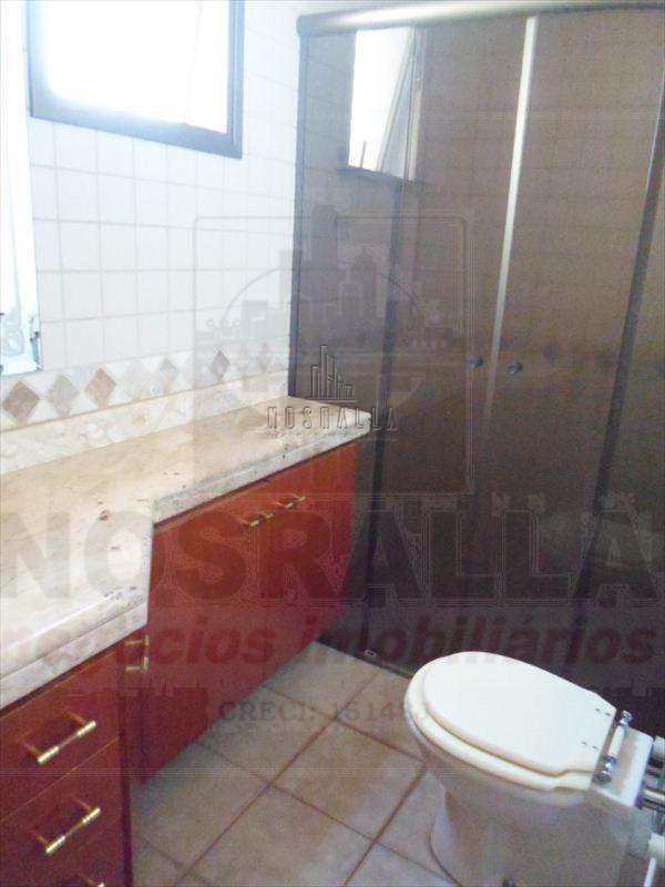 Apartamento em Jaboticabal, no bairro Centro
