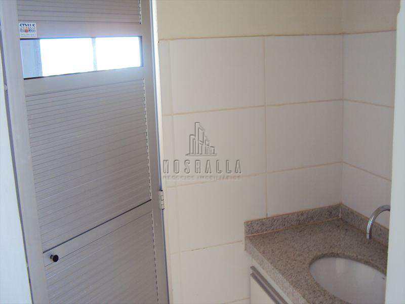 Apartamento em Jaboticabal, no bairro Centro