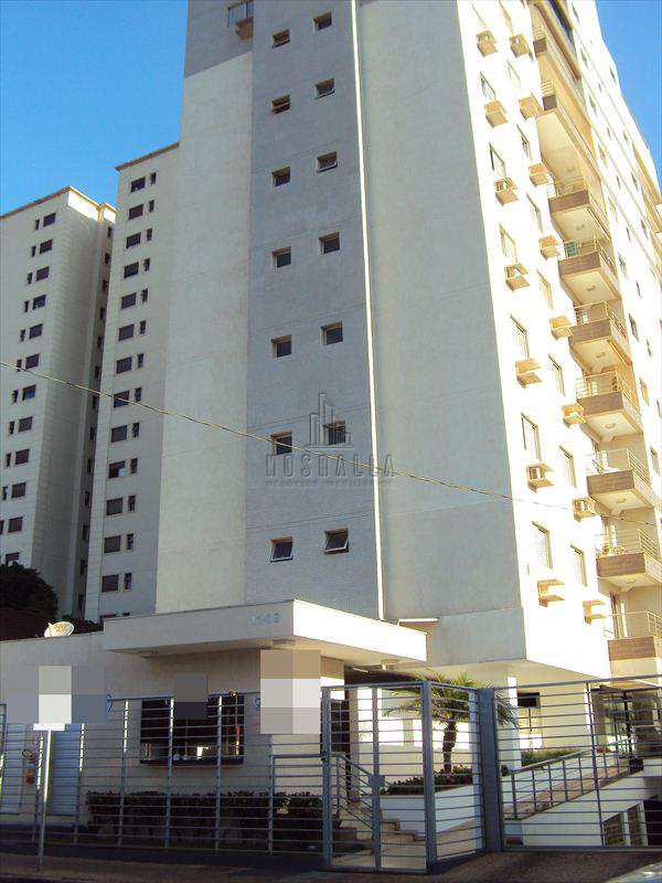 Apartamento em Jaboticabal, no bairro Centro