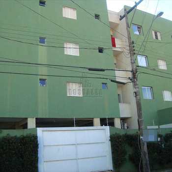 Apartamento em Jaboticabal, bairro Centro