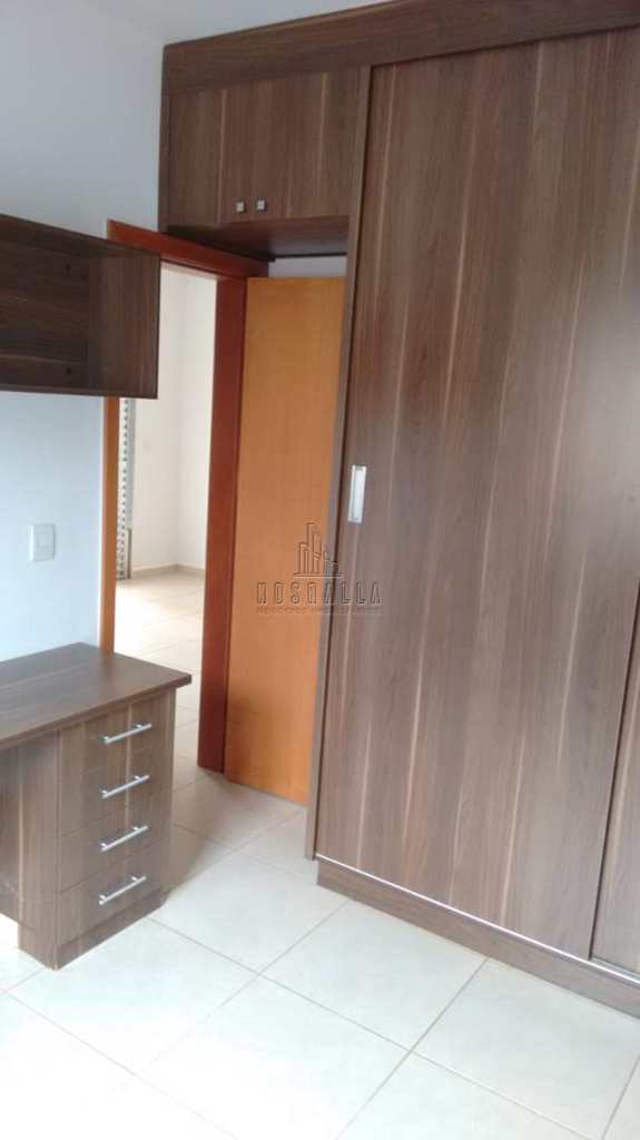 Apartamento em Jaboticabal, no bairro Colina Verde