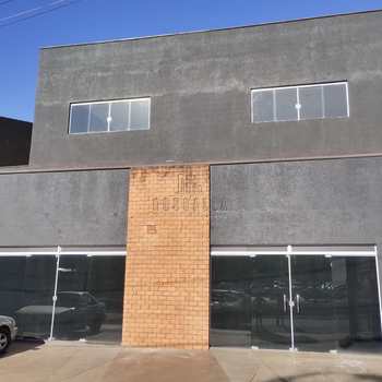 Loja em Jaboticabal, bairro Nova Jaboticabal