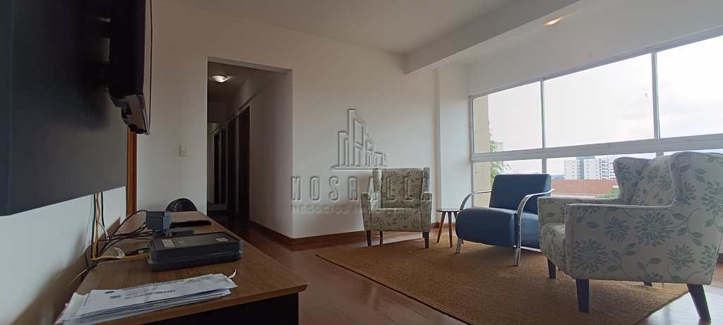 Apartamento em Jaboticabal, no bairro Centro