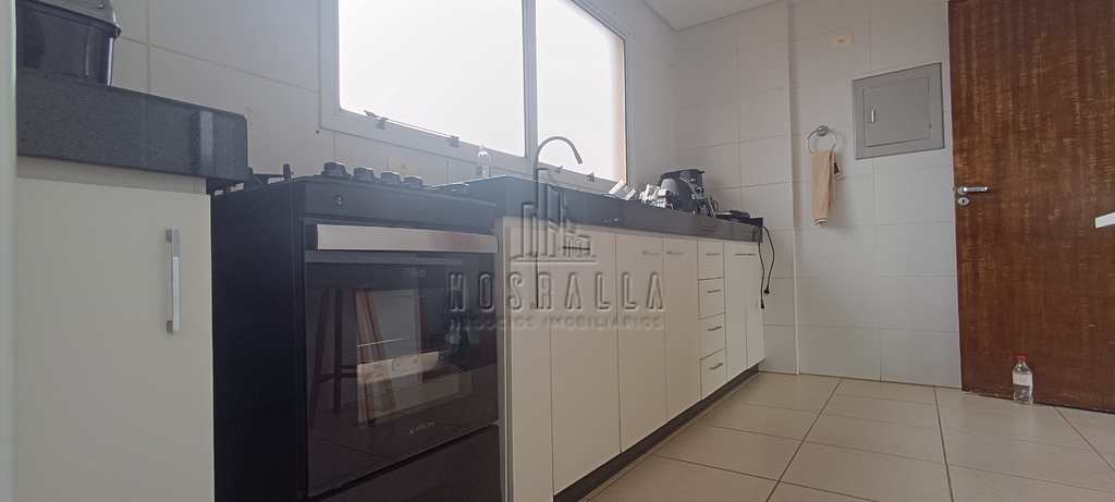Apartamento em Jaboticabal, no bairro Centro