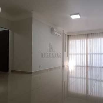 Apartamento em Jaboticabal, bairro Centro